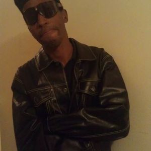 Meet your Posher, Carvin